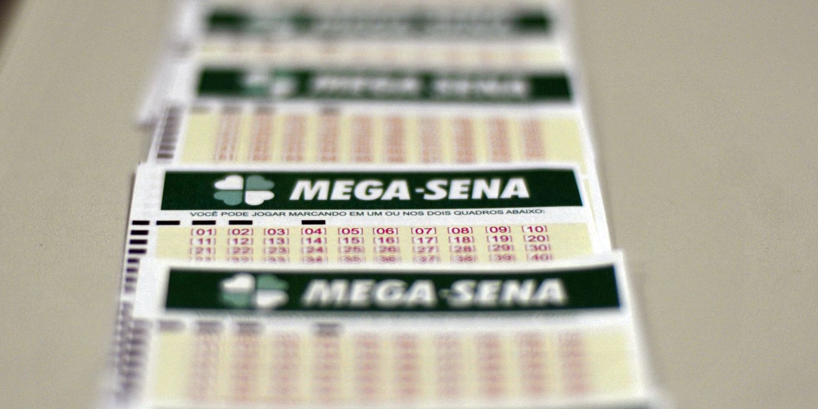 Mega-Sena sorteia prêmio acumulado de R$ 170 milhões neste domingo